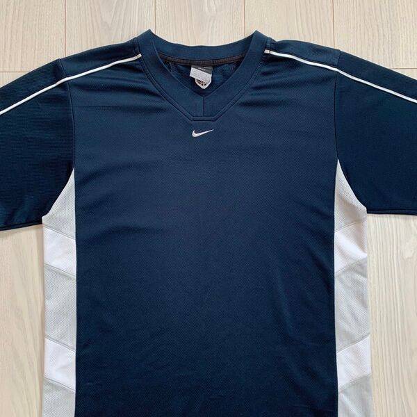 ナイキ NIKE ユニフォーム スウッシュ 刺繍ロゴ ゲームシャツ Tシャツ M
