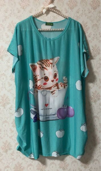 猫ラインストーン入りトップス グリーン系