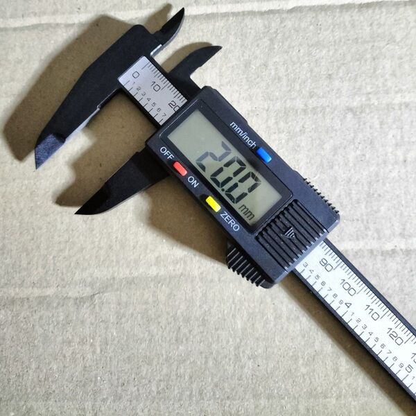 デジタルノギス 電池付き 150mm 0.1mm