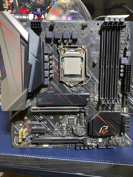 i7-9700+B365M PHANTOM GAMING4