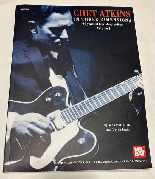 CHET ATKINS IN THREE DIMENSIONS チェット・アトキンス ギター スコア 楽譜