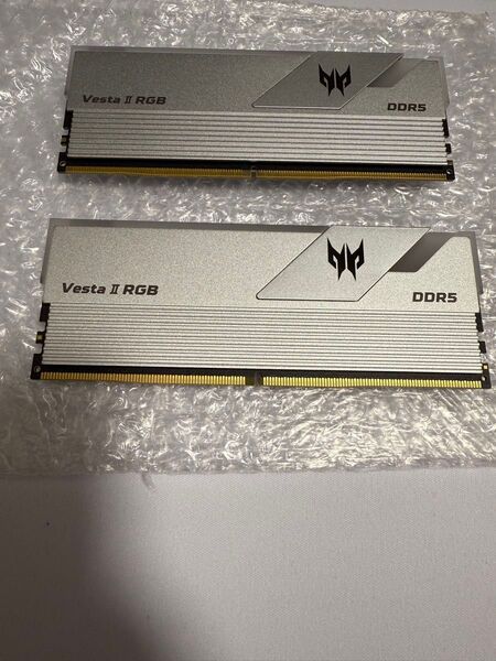 Acer Predator Vesta II DDR5 6000MHz メモリ 32GB (16GBx2枚) シルバー #1