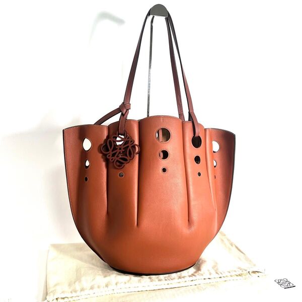 【価格相談可能】新品 LOEWE ロエベ シェル トートバッグ アナグラム レザー ブラウン ハンドバッグ
