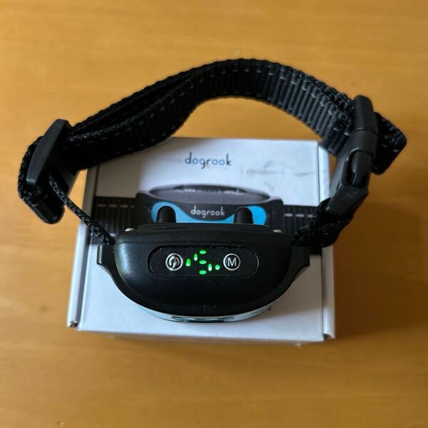 DogRook 無駄吠え防止首輪 充電式 吠え防止グッズ 防水 振動 首輪 犬用 5段階調節 しつけ 色:ブルー 充電器無