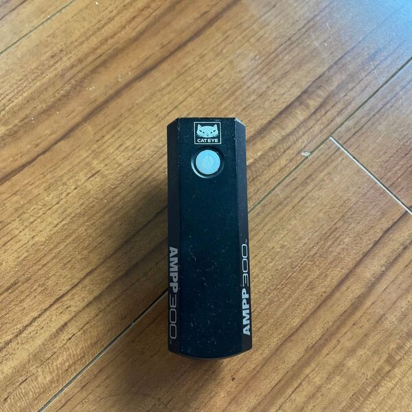 キャットアイAMPP300