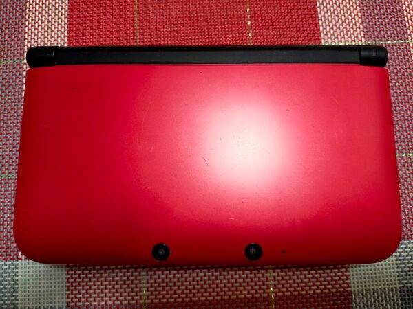 ニンテンドー3DSLL レッド