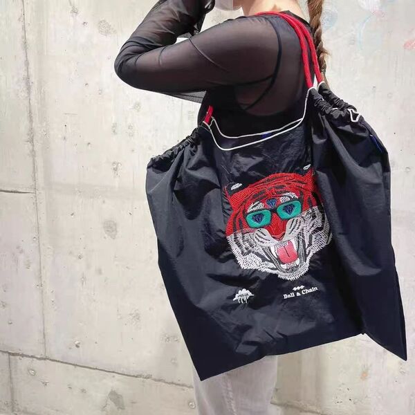 トラ 刺繍プリント エコバッグ ブラック