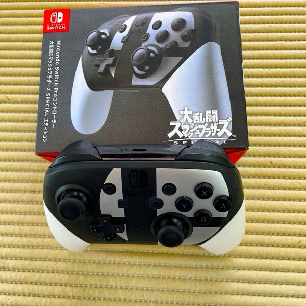 Nintendo Switch大乱闘スマッシュブラザーズプロコン