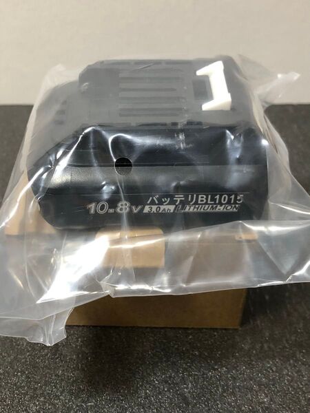 マキタ電動工具 互換バッテリー BL1015 10.8V 3.0Ah 未使用 makita BL1015B