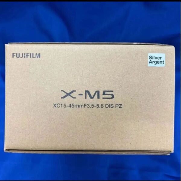 新品 未開 FUJIFILM X-M5 XC15-45mmキット シルバー