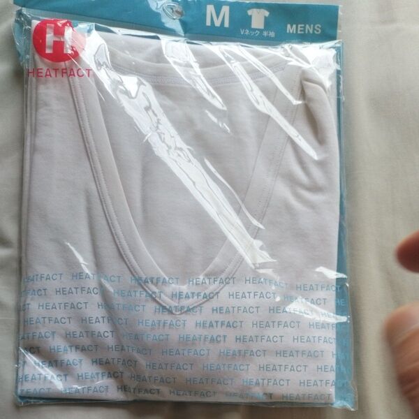 HEATFACT Vネック半袖Tシャツ メンズ M ホワイト トップバリュ