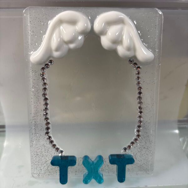 TXT 天使の羽 トレカケース レジン ハンドメイド