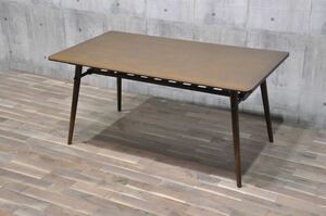 K5Y 展示品 北欧スタイル オーク材 ダイニングテーブル 6.8万 美品 棚付き 150cm 食卓テーブル モカブラウン 検) 食卓机 作業テーブル