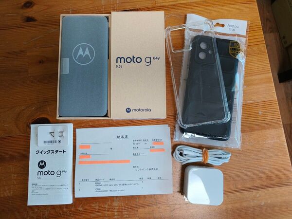 moto g64y 5G/ワイモバイル★2025年4月購入/使用期間1ヶ月★一括購入利用制限無し★充電器/スマホケース付属★美品★