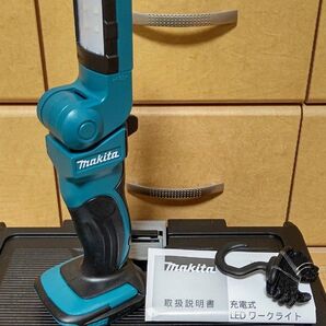 【送料無料】マキタ 14.4V/18V 充電式LEDワークライト ML801 新品未使用