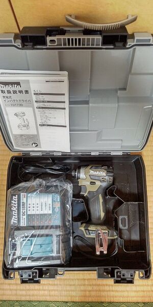 【送料無料】マキタ 18V充電式インパクトドライバ TD173DRGXO 本体 急速充電器 ケース 新品