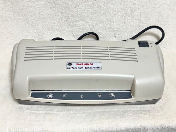 ラミネーター LM229A A4サイズ ホワイト コーナン商事