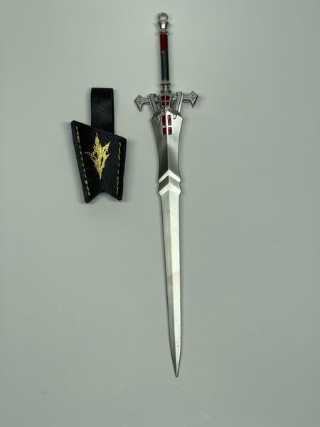 インヴィクタス FF16 ミニチュア 武器 キーホルダー 22cm 44g