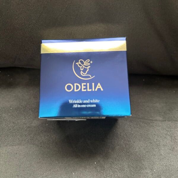 ODELIA リンクル&ホワイト オールインワンクリーム