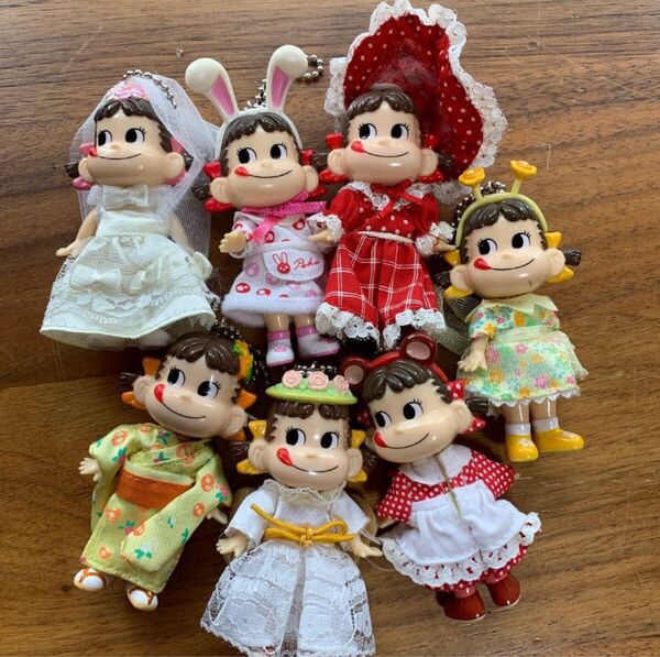 B601 不二家 ペコちゃん プリティペコちゃん キーホルダー 7体 フィギュア まとめて 非売品 レア レトロ
