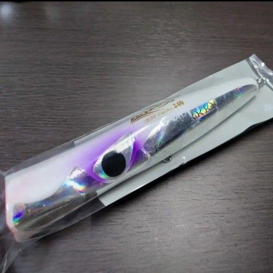 シービーワン CB ONE バズー BAZOO 240 ケイムラホワイト