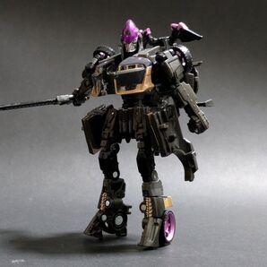 トランスフォーマー ナイトバード