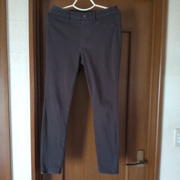 UNIQLOストレッチレギンスパンツ XLブラウン