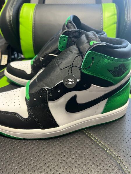 Nike Air Jordan 1 Retro High OG "Celtics/Black and Lucky Green"