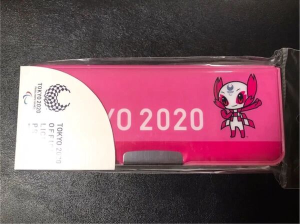 東京2020オリンピック パラリンピック 筆箱 ソメイティ ペンケース 公式ライセンス商品 TOKYO2020 ピンク 赤 万博