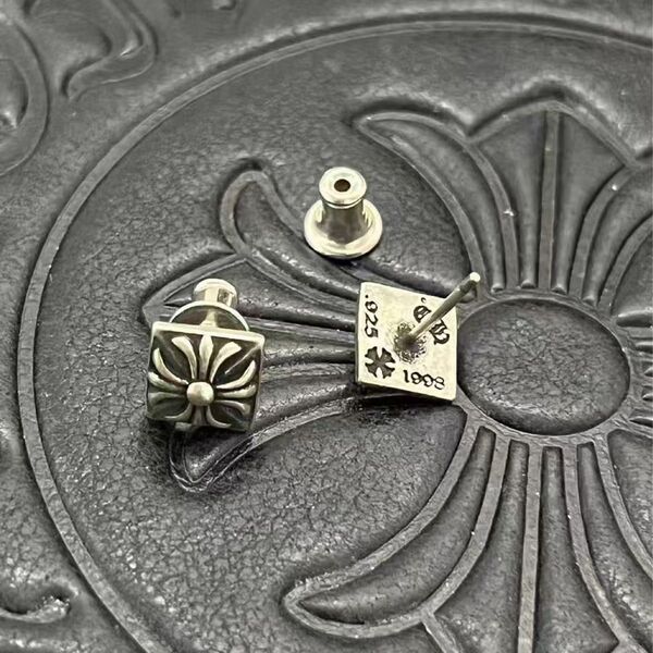 片耳用 ピラミッドスター シルバー925 silver クロス