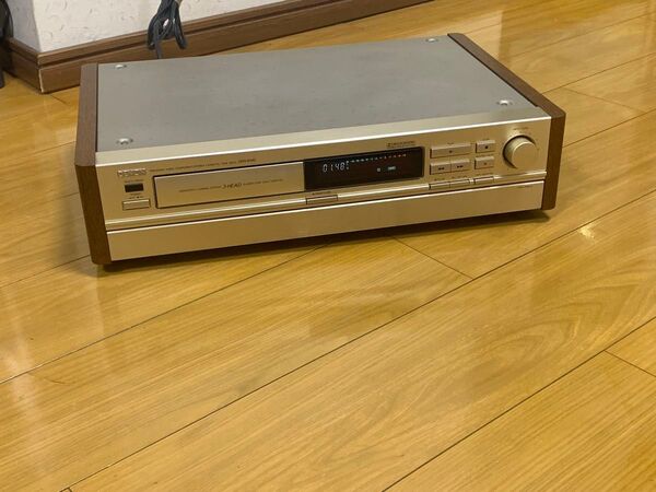 DENON カセットデッキ DRS-810G