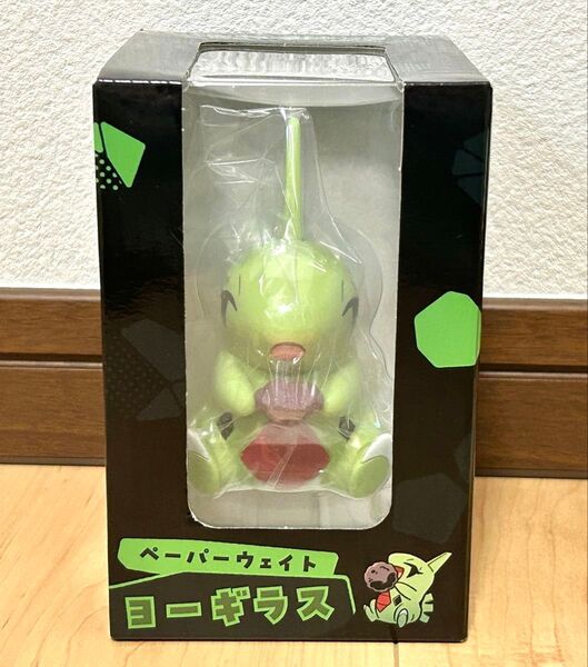ポケモンセンター限定CAVE DWELLERペーパーウェイト ヨーギラス