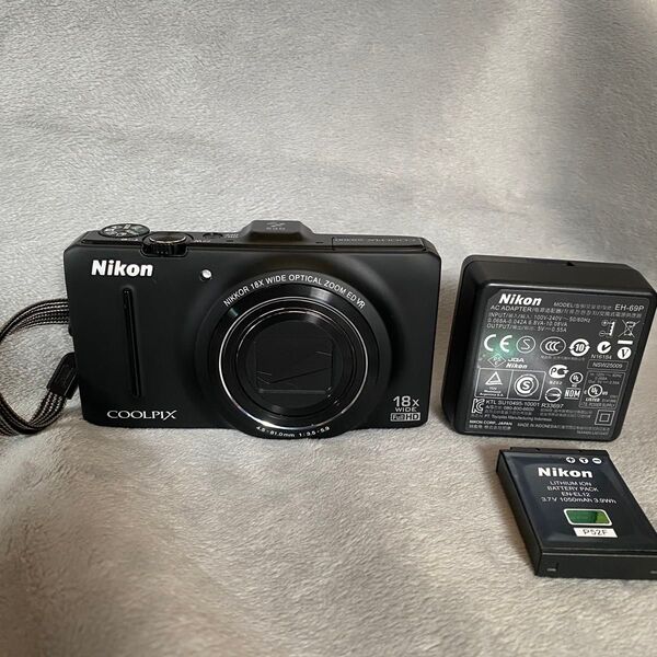 【極美品】Nikon COOLPIX S9300 ブラック コンパクトデジタルカメラ