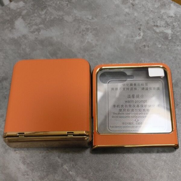 Motorola Raza50用フルカバーケース②
