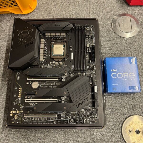 MSI MEG Z490 UNIFY + Core i7 11700KF