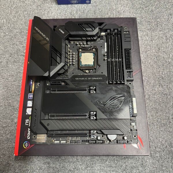 ASUS ROG MAXIMUS XI CODE + Core i7 8086K