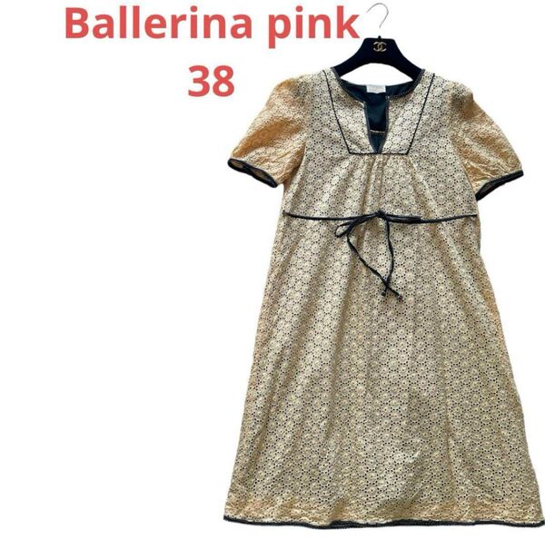 美品BallerinaPinkバレリーナピンク総レース膝丈ワンピース38 半袖 総柄 ひざ丈 半袖ワンピース