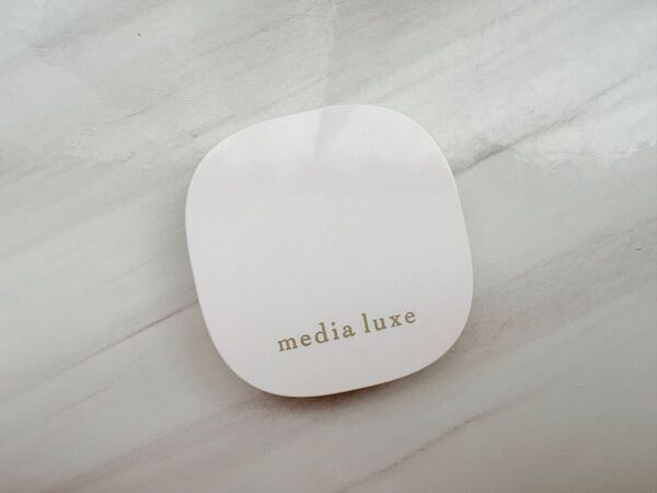 media luxe アイカラー 02 ピンクブラウン系