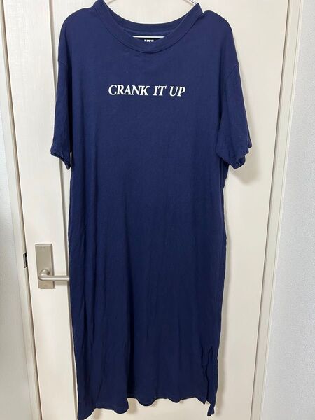 ユニクロ RISE AGAIN BY VERDY 半袖Tシャツワンピース Sサイズ