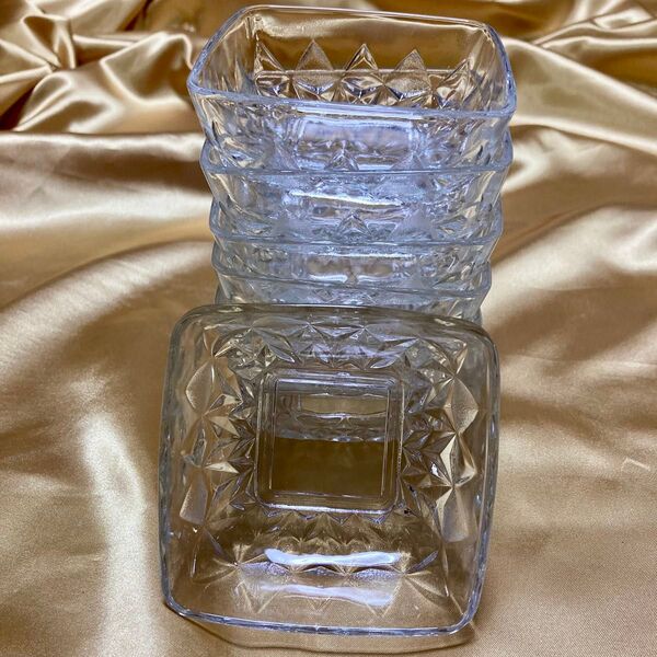 昭和レトロ ダイヤモンドカットガラス 7個セット 小鉢