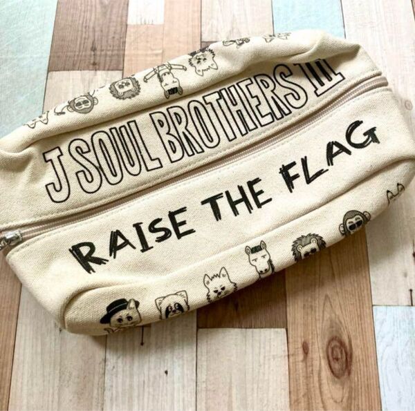 三代目J SOUL BROTHERS ティッシュケース RAISE THE FLAG グッズ 今市隆二 登坂広臣 岩田剛典