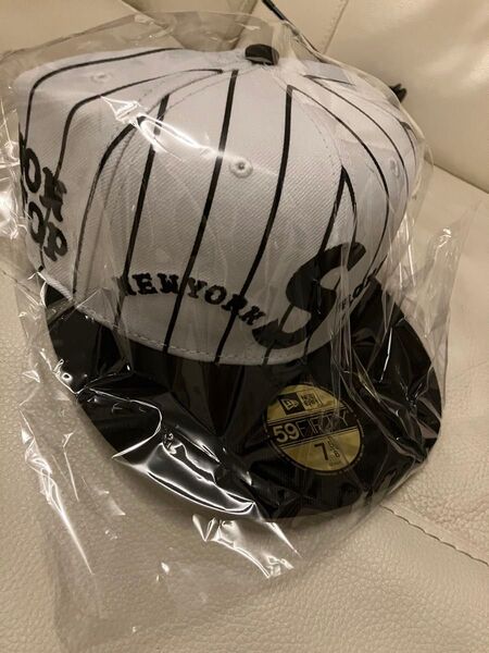 Supreme x Homerun S Logo New Era "Stripe"