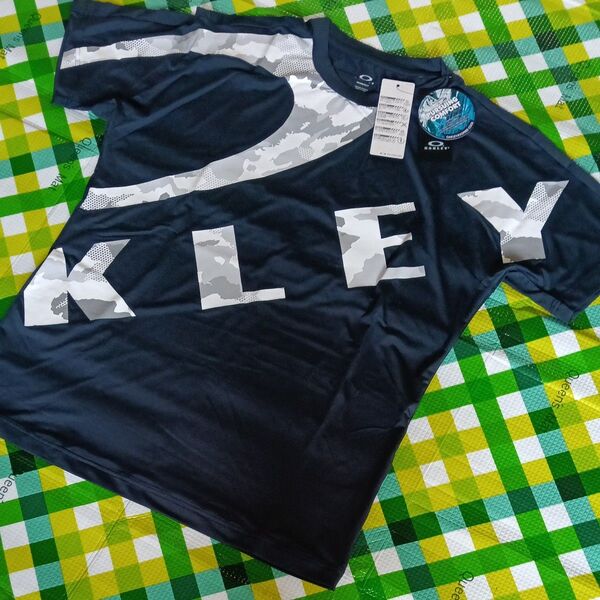 OAKLEY オークリー 半袖Tシャツ FOA406334 JPN L