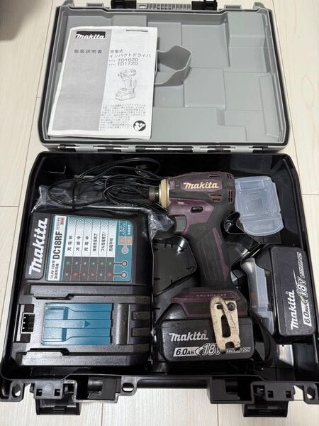 動作品 makita マキタ 充電式インパクトドライバ 18V 純正バッテリー2個付き 電動工具 コードレス TD172DGX