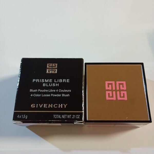 GIVENCHY プリズムリーブルブラッシュ ローズタフタ