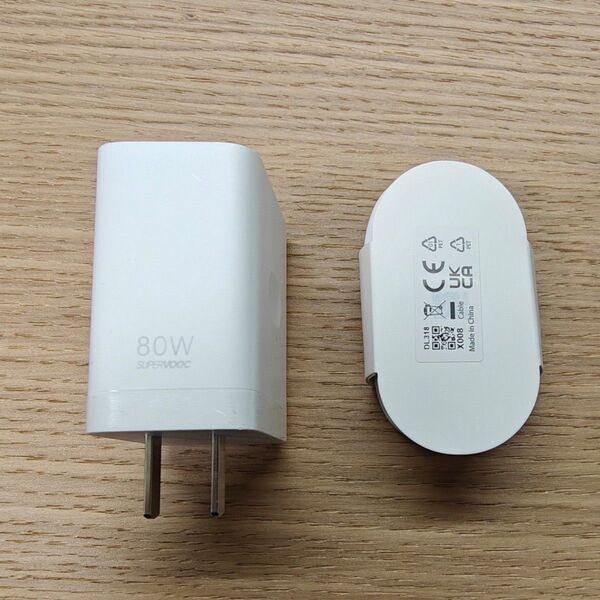 OPPO SUPERVOOC 80w急速充電アダプタ&ケーブル