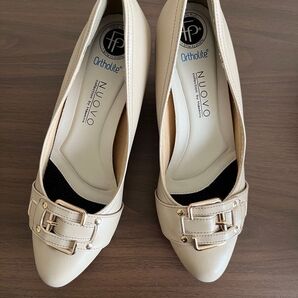 NUOVO パンプス Lサイズ ベージュ