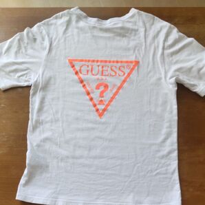 GUESS白半袖Tシャツ(前後ロゴ)プリント