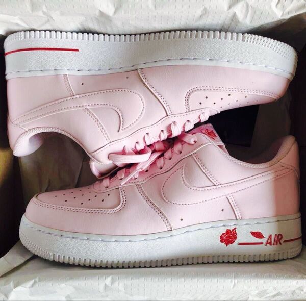 ★NIKE AIR FORCE 1 '07 LX/ ナイキエアフォース1 ピンク フォーム エコバッグ付き 27cm