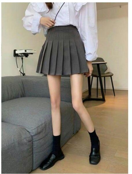 インパン裏地付きプリーツスカート グレー
